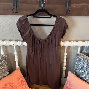 La Hearts Brown Scoop Neck Tie-Front Tunic